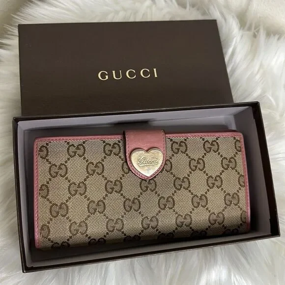 💯Authentic Gucci Bifold Long wallet 🍀 - Picture 15 of 15